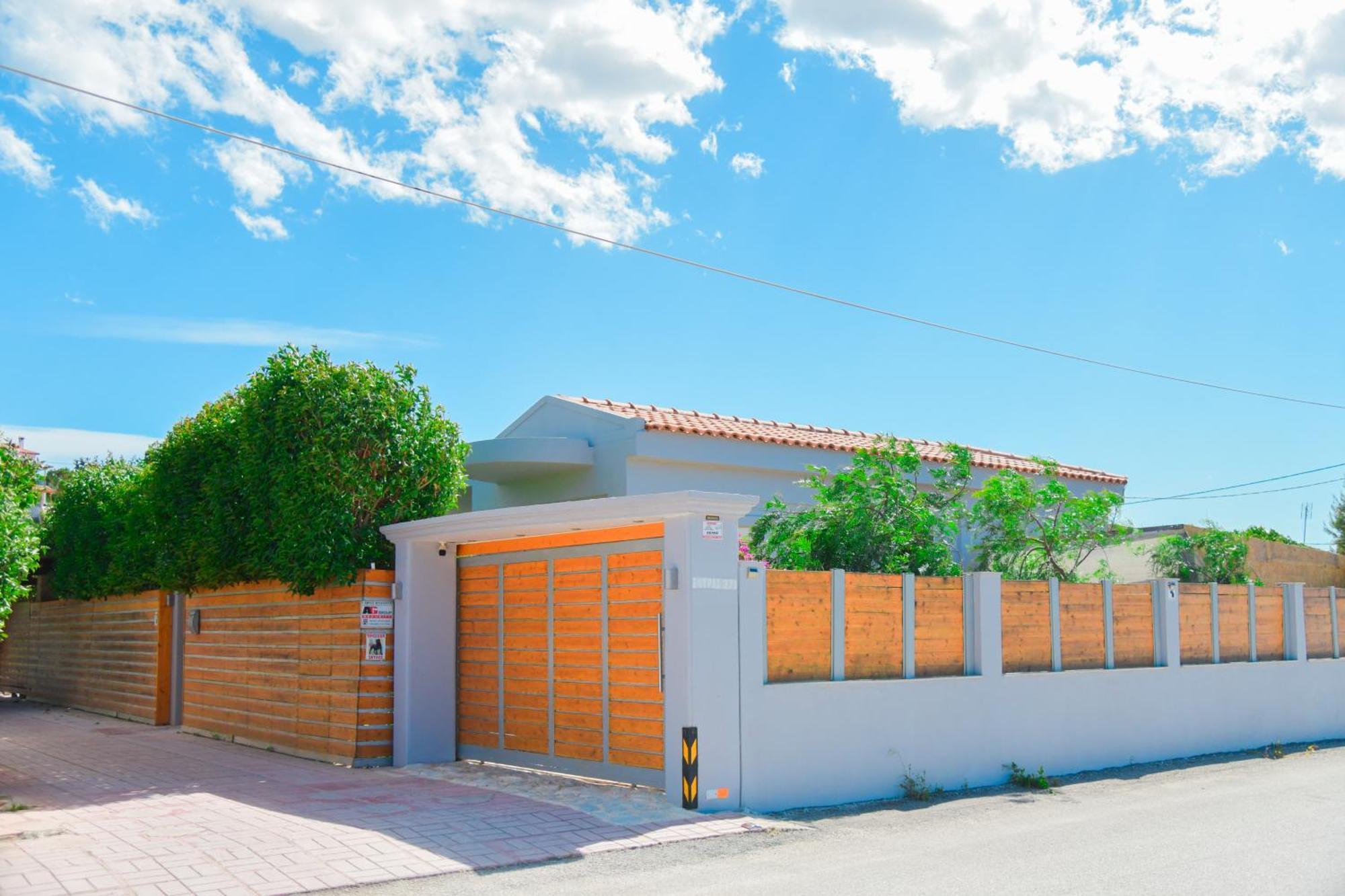 Angel Paradise Villa Corinth Екстериор снимка
